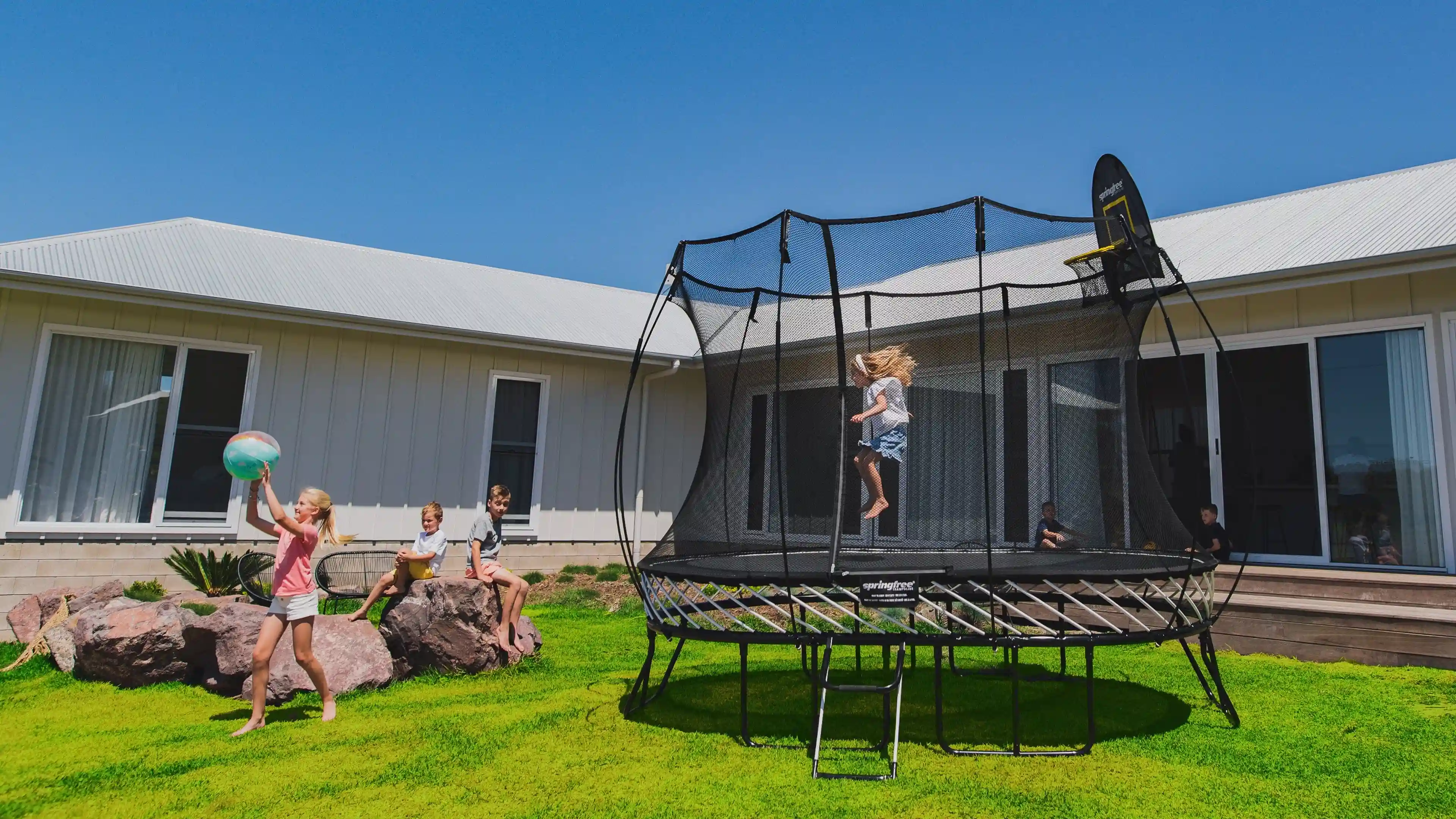 Medium Oval Trampoline - Image 3